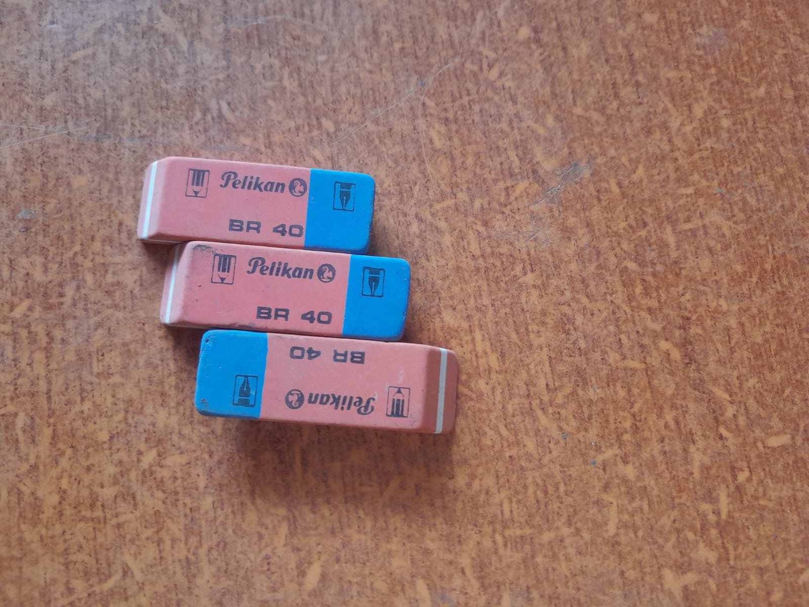 Pelican rubber 