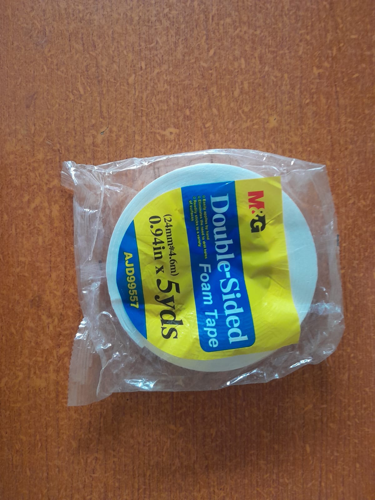 Double sided tape 